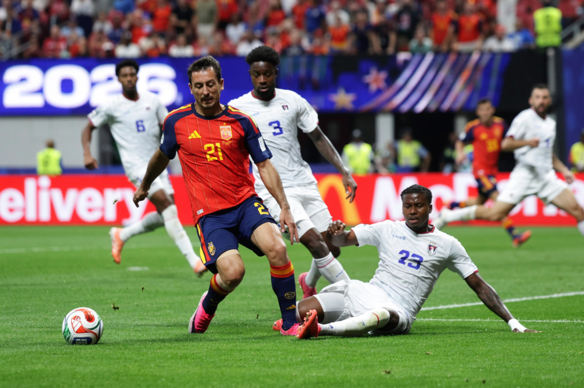 Tiền đạo Tây Ban Nha lập kỷ lục lạ tại World Cup: 30 phút không chạm bóng - hình ảnh - vipjun88.com Tiền đạo Tây Ban Nha lập kỷ lục lạ tại World Cup: 30 phút không chạm bóng - hình ảnh - vipjun88.com