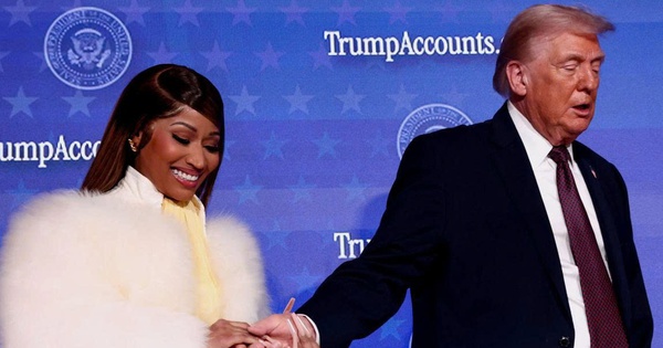 Nicki Minaj bị ‘ném đá’ vì chúc mừng sinh nhật Tổng thống Donald Trump: góc nhìn mới cho người chơi Việt - hình ảnh - vipjun88.com Nicki Minaj bị ‘ném đá’ vì chúc mừng sinh nhật Tổng thống Donald Trump: góc nhìn mới cho người chơi Việt - hình ảnh - vipjun88.com