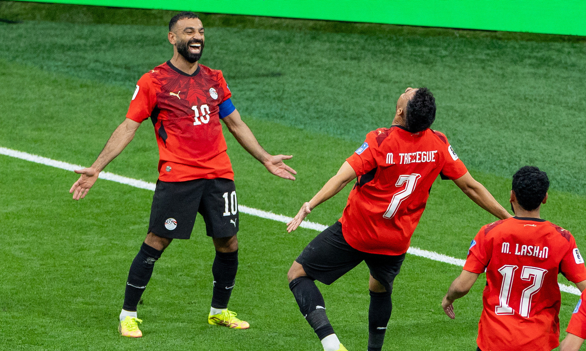 Salah giúp Ai Cập lần đầu thắng tại World Cup – Cơ hội cá cược thể thao trực tuyến hấp dẫn cùng JUN88 - hình ảnh - vipjun88.com