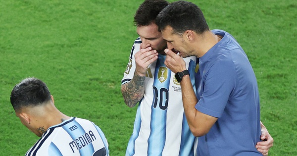 Scaloni đáp trả HLV Ancelotti khi chê Argentina ‘đá chậm’, tiết lộ Messi rất ổn: góc nhìn mới cho người chơi Việt - hình ảnh - vipjun88.com Scaloni đáp trả HLV Ancelotti khi chê Argentina ‘đá chậm’, tiết lộ Messi rất ổn: góc nhìn mới cho người chơi Việt - hình ảnh - vipjun88.com