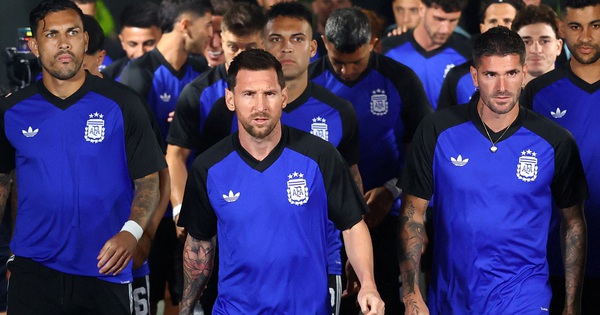 Messi và Ronaldo đồng loạt gửi thông điệp gây chú ý sau vòng bảng World Cup 2026 - hình ảnh - vipjun88.com Messi và Ronaldo đồng loạt gửi thông điệp gây chú ý sau vòng bảng World Cup 2026 - hình ảnh - vipjun88.com
