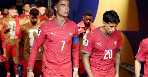 ‘Fan cuồng’ Ronaldo công kích đồng đội sau trận hòa Congo: Căng thẳng lan sang cộng đồng cá cược - hình ảnh - vipjun88.com