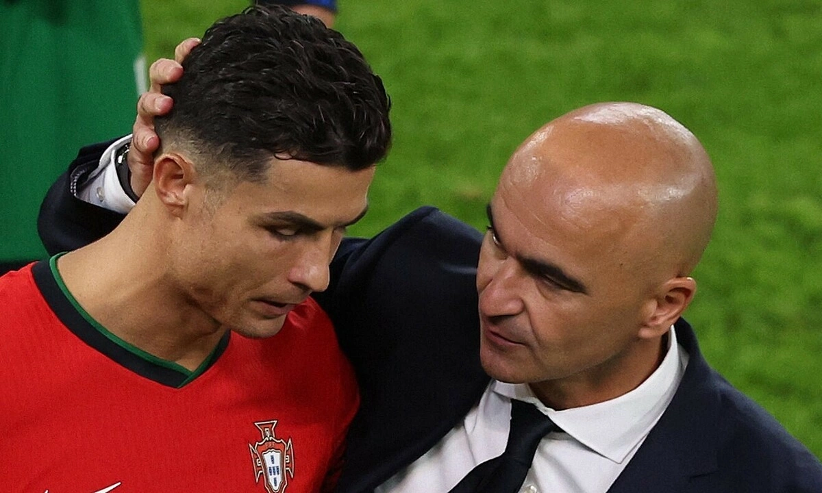 Shearer: ‘HLV Bồ Đào Nha không dám thay Ronaldo’ - hình ảnh - vipjun88.com
