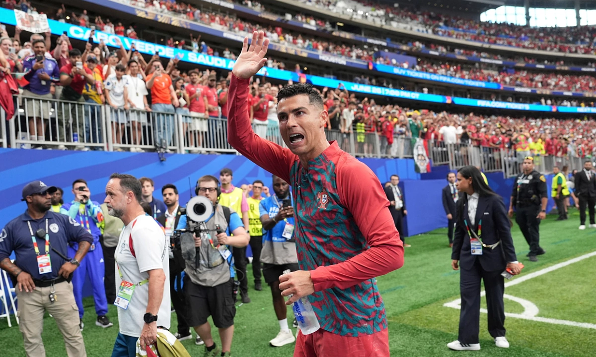Ronaldo Mong Đối Đầu Messi Ở Chung Kết World Cup 2026, JUN88 Cược Thể Thao Đón Đầu Cơ Hội - hình ảnh - vipjun88.com