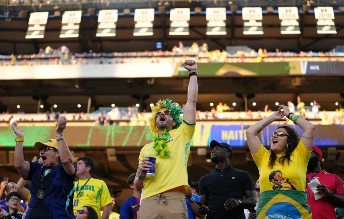 JUN88 Baccarat và trận cầu Brazil vs Haiti: Cunha đá chính, fan Việt háo hức theo dõi - hình ảnh - vipjun88.com JUN88 Baccarat và trận cầu Brazil vs Haiti: Cunha đá chính, fan Việt háo hức theo dõi - hình ảnh - vipjun88.com