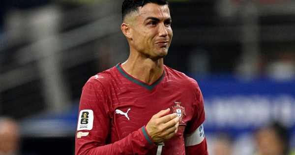 Ronaldo bất ngờ có động thái gây tranh cãi sau khi bị loại khỏi World Cup: góc nhìn mới cho người chơi Việt - hình ảnh - vipjun88.com