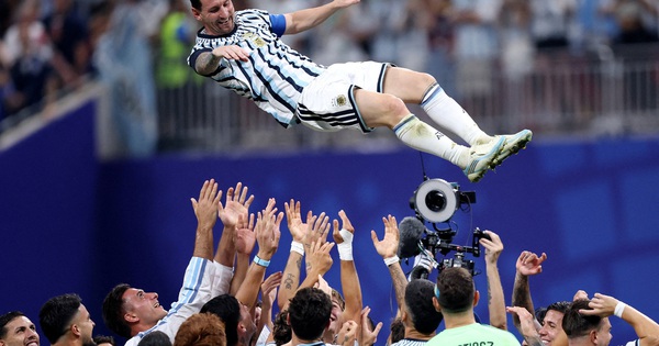 Roy Keane ca ngợi tinh thần ‘chiến đấu đường phố’ của Argentina sau kỳ tích lội ngược dòng không tưởng: góc nhìn mới cho người chơi Việt - hình ảnh - vipjun88.com Roy Keane ca ngợi tinh thần ‘chiến đấu đường phố’ của Argentina sau kỳ tích lội ngược dòng không tưởng: góc nhìn mới cho người chơi Việt - hình ảnh - vipjun88.com