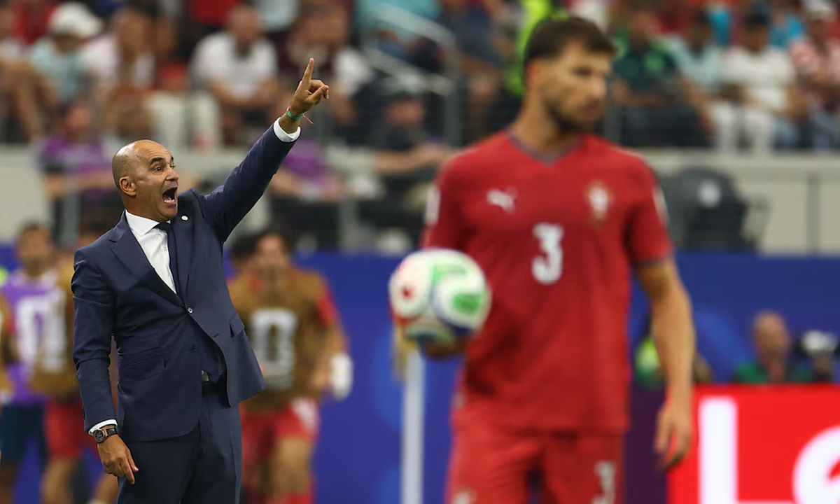 HLV Bồ Đào Nha Bảo Vệ Ronaldo Trước Làn Sóng Chỉ Trích Sau Thất Bại Ở World Cup 2026 - hình ảnh - vipjun88.com HLV Bồ Đào Nha Bảo Vệ Ronaldo Trước Làn Sóng Chỉ Trích Sau Thất Bại Ở World Cup 2026 - hình ảnh - vipjun88.com