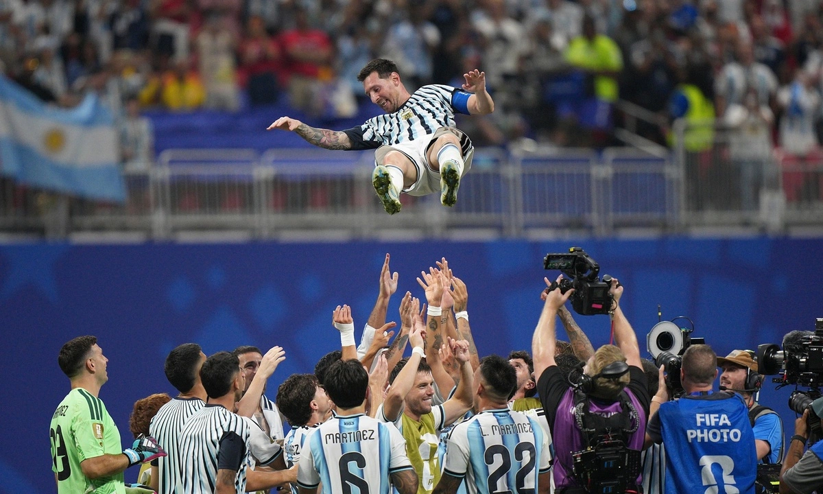 JUN88 cược thể thao: Messi lập kỷ lục ghi bàn liên tiếp tại vòng knock-out World Cup 2026 - hình ảnh - vipjun88.com