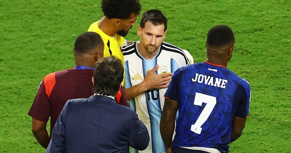 Messi Khen Ngợi Cabo Verde: World Cup 2026 Càng Trở Nên Đặc Biệt - hình ảnh - vipjun88.com Messi Khen Ngợi Cabo Verde: World Cup 2026 Càng Trở Nên Đặc Biệt - hình ảnh - vipjun88.com