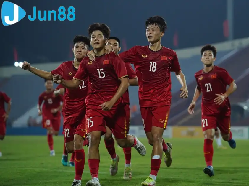 Phân tích Trận Đấu U17 Singapore và U17 Việt Nam: Khởi Đầu Thuận Lợi Cho Đội Khách - hình ảnh - vipjun88.com